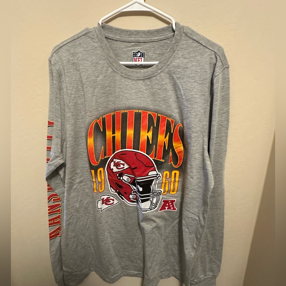 Kansas City Chiefs Long sleeve Tee shit size L